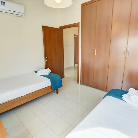 Island Villas Cyprus - 017 - Close To The Beach 프로타라스